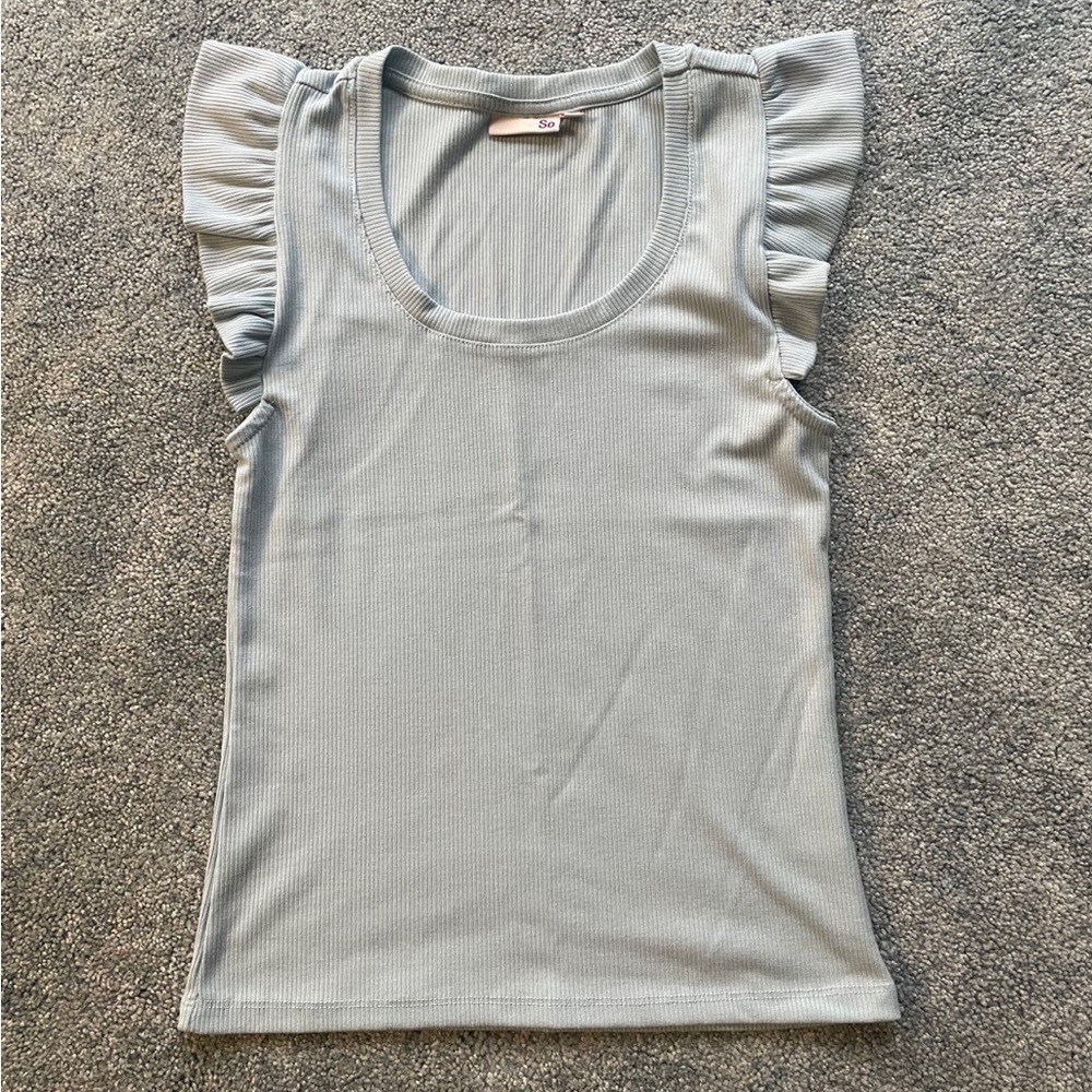 Sleeveless ribbed top